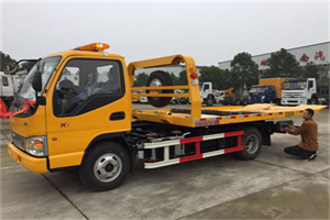 巧家哪里有拖车服务